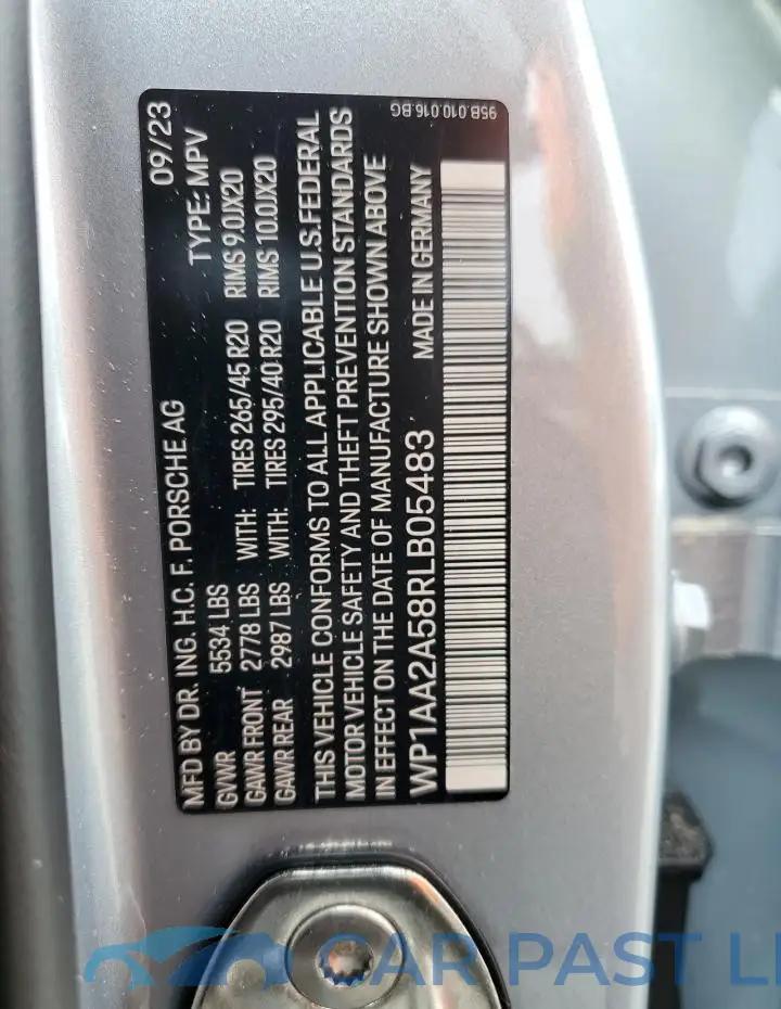 WP1AA2A58RLB05483# 12