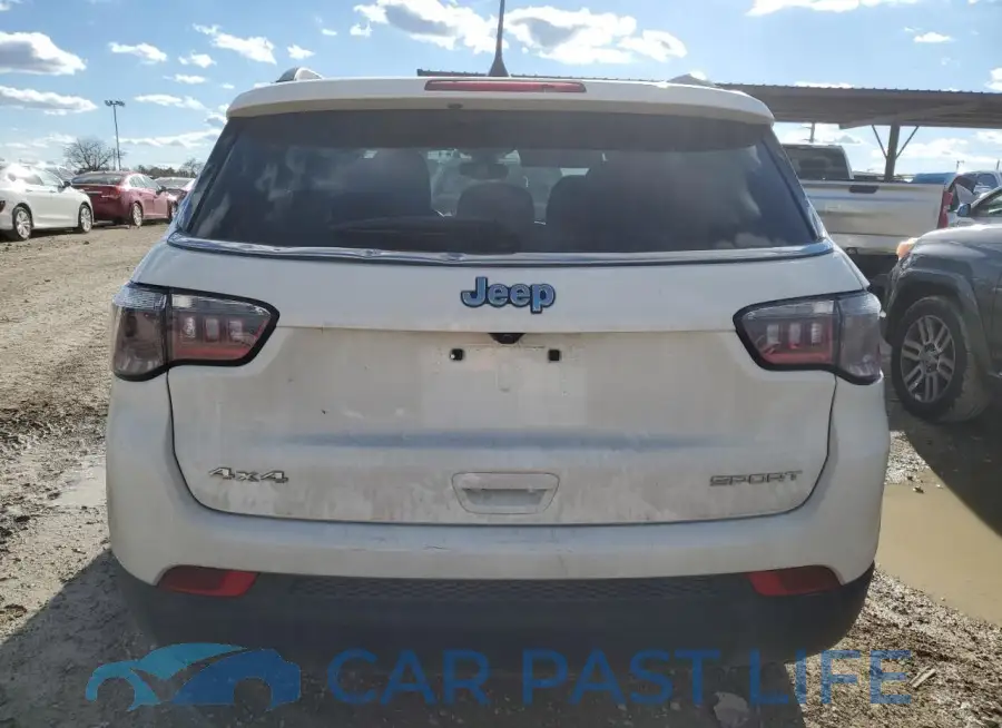 3C4NJDAB7MT601571# 6