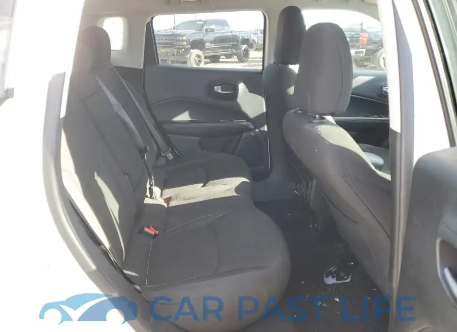 3C4NJDAB7MT601571# 11