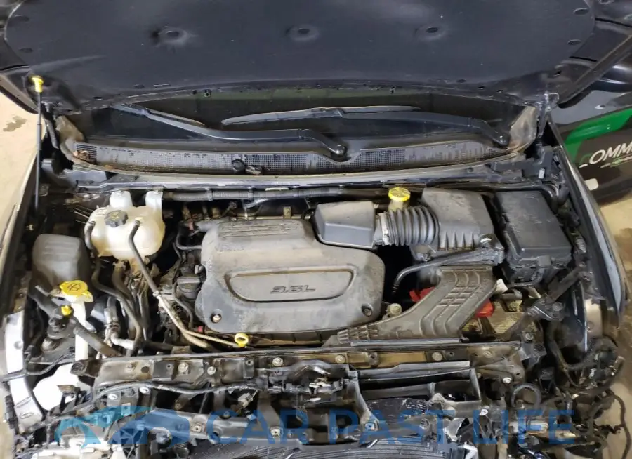 2C4RC1DG2MR549996# 12