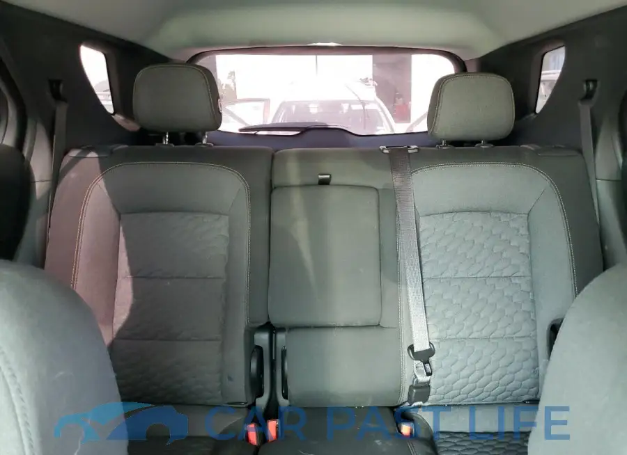 2GNAXTEV8L6161835# 10