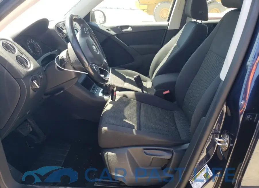 WVGAV7AX8FW588886# 7