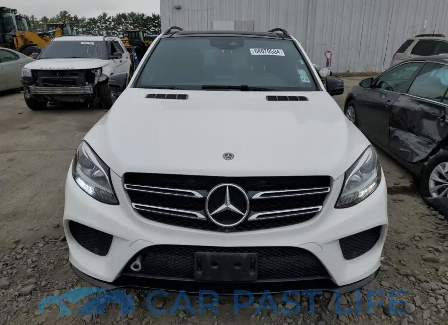 4JGDA5HB4JB012820# 5