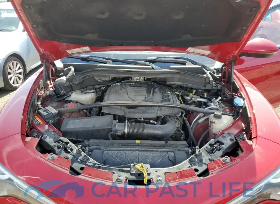 ZASFAKPN8J7B87069# 12