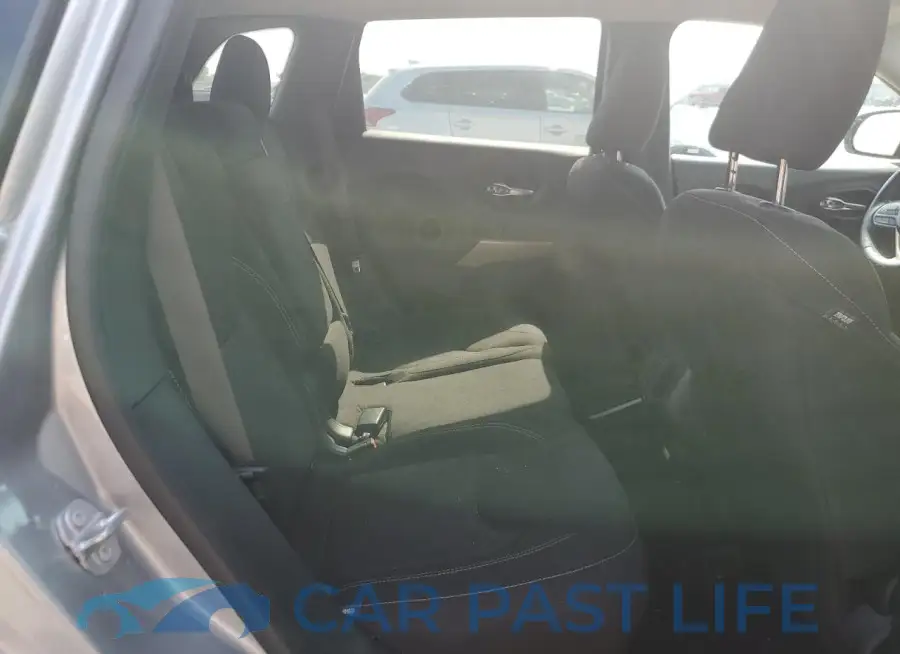 1C4PJLCB5HW613749# 10