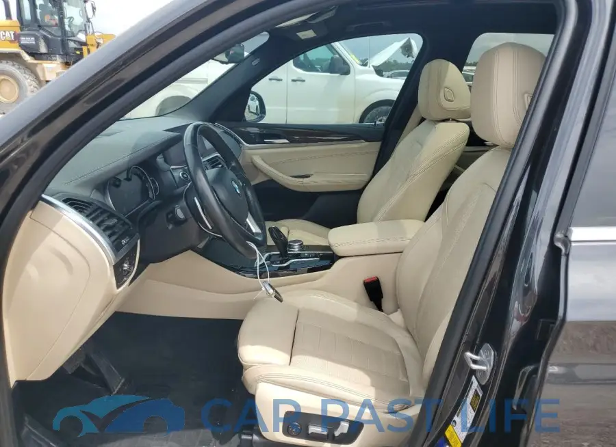 5UXTR7C58KLR49475# 7
