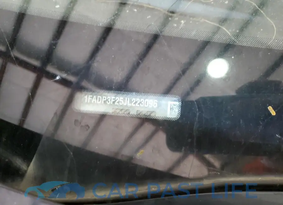 1FADP3F25JL223096# 12