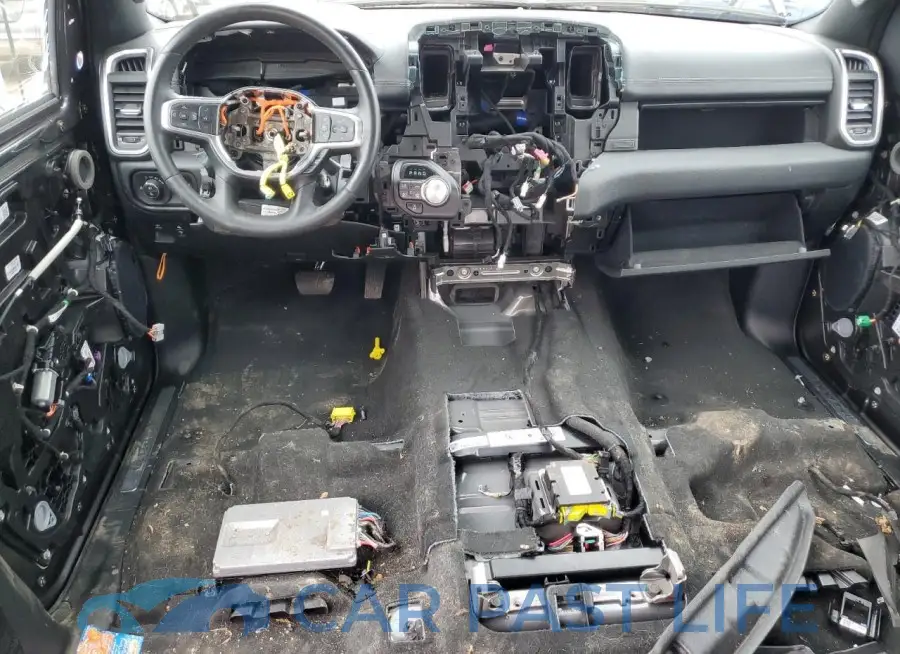1C6SRFJT8MN580480# 8