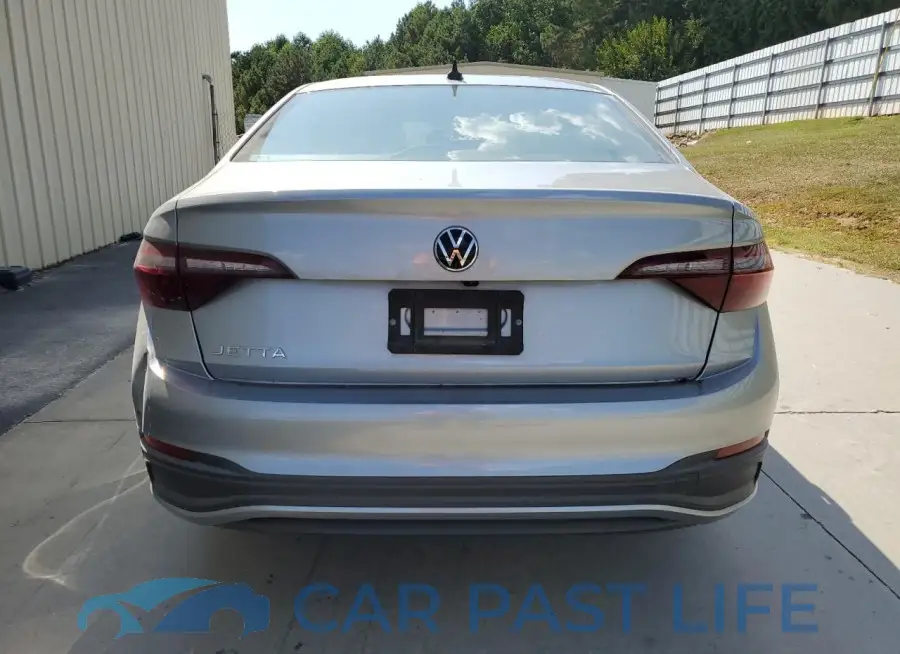 3VW5M7BU0RM053274# 6