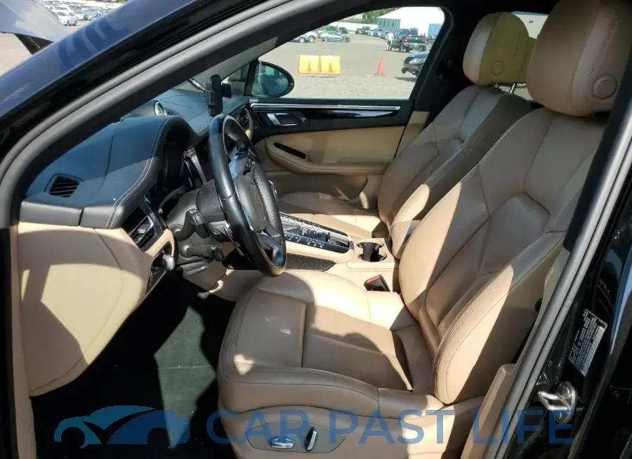 WP1AA2A55MLB09578# 7