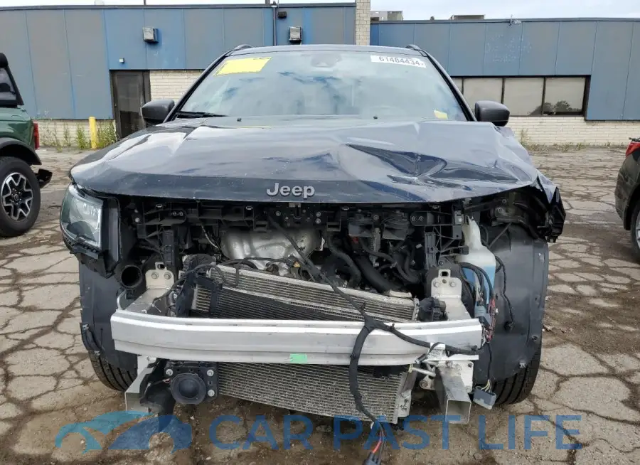 3C4NJDEB6MT513640# 5