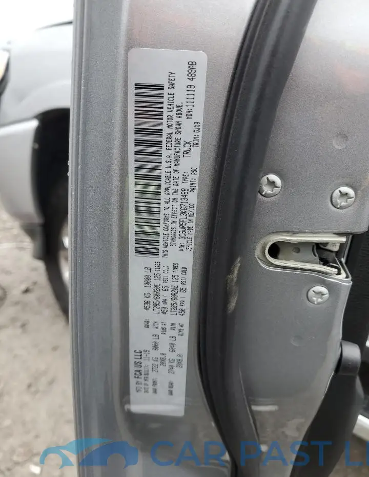 3C6UR5FL3KG713468# 12