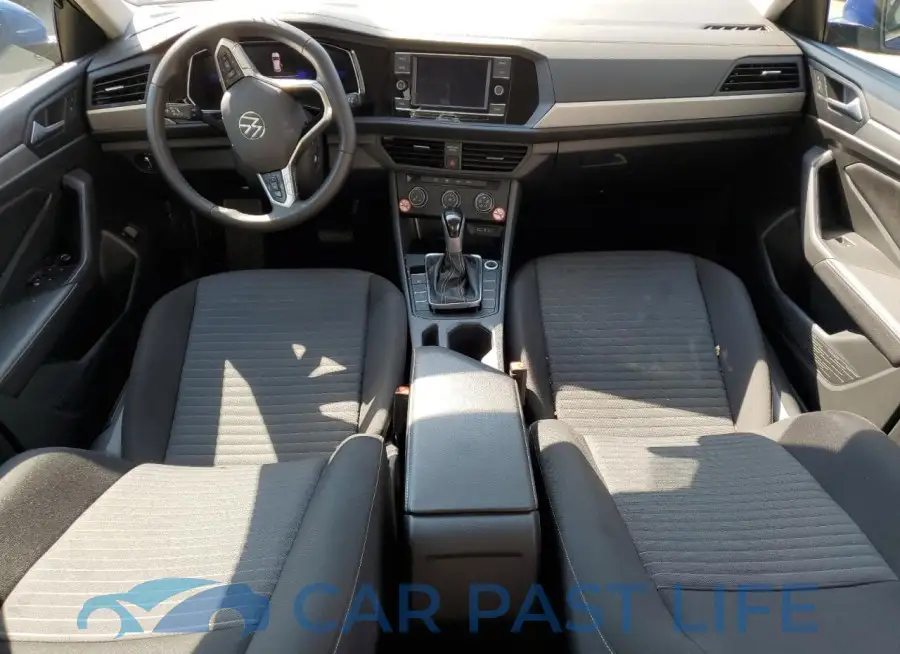 3VW5M7BU4RM006832# 8