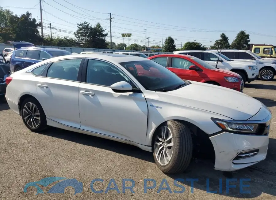 1HGCV3F44LA003977# 4