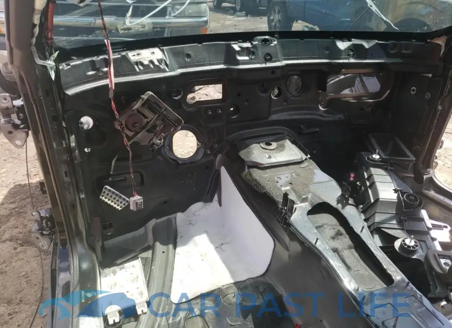 2C3CDZC93LH242558# 8