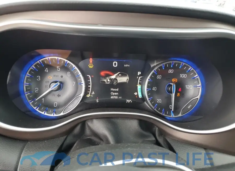 2C4RC1EG8JR261703# 9