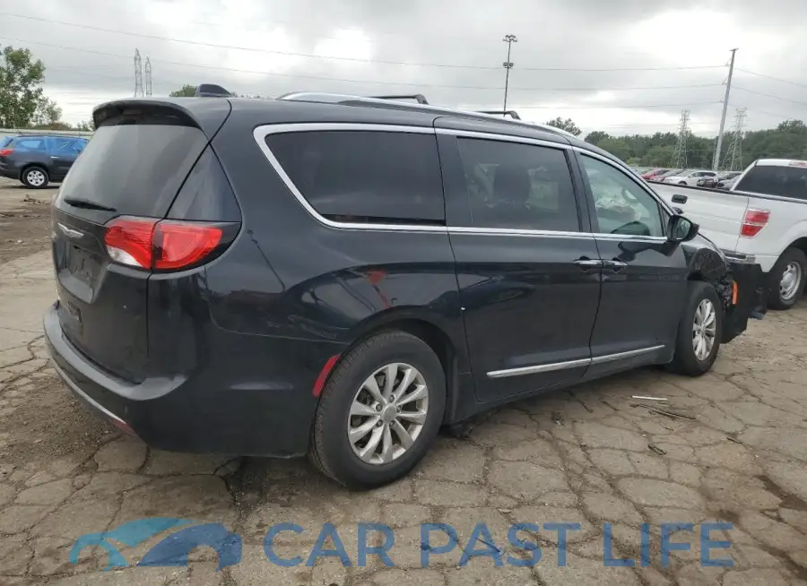 2C4RC1EG8JR261703# 3