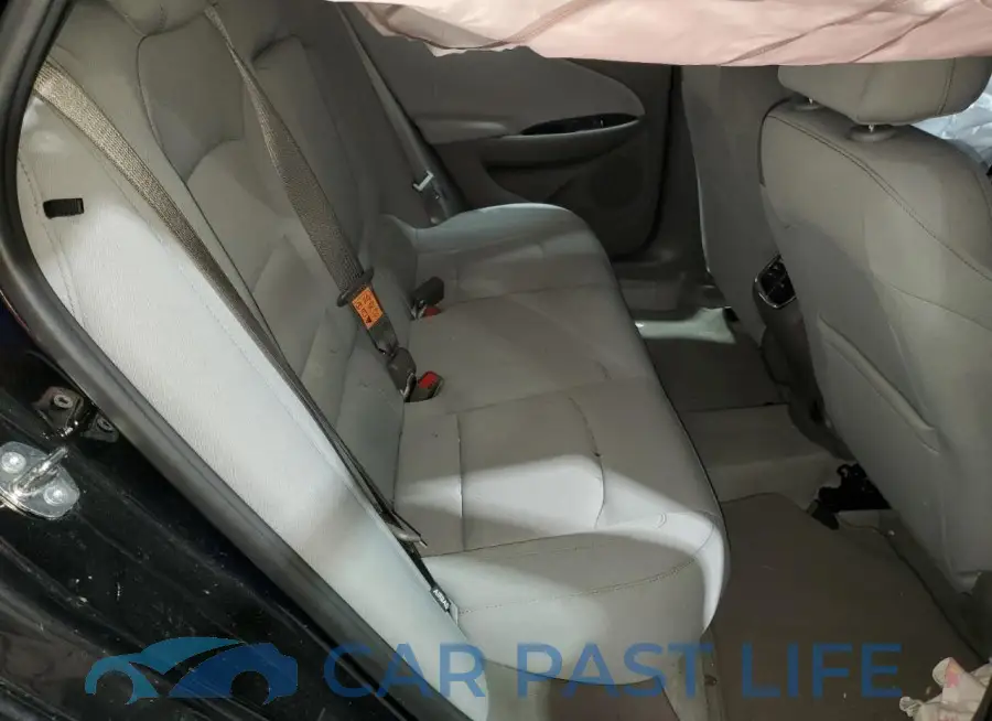 1G1ZD5ST1PF208968# 10