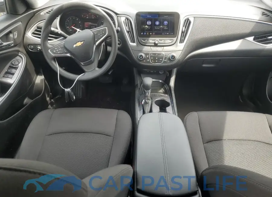 1G1ZD5ST8RF210641# 8