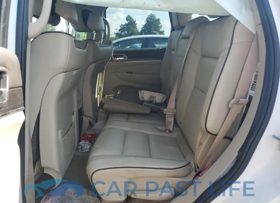 1C4RJFCM1GC344421# 11