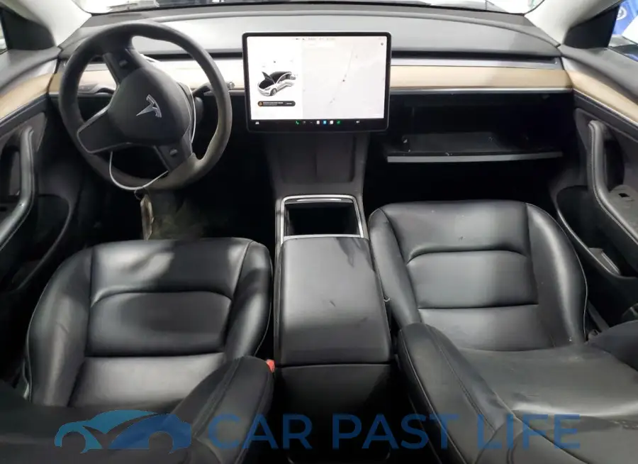 5YJ3E1EAXNF368720# 8
