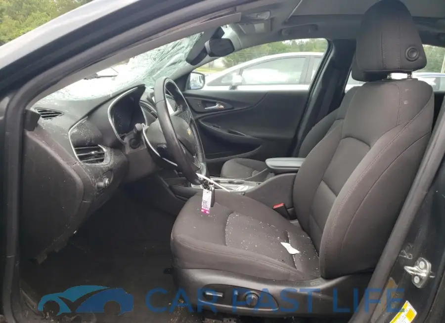 1G1ZD5ST3JF132385# 7