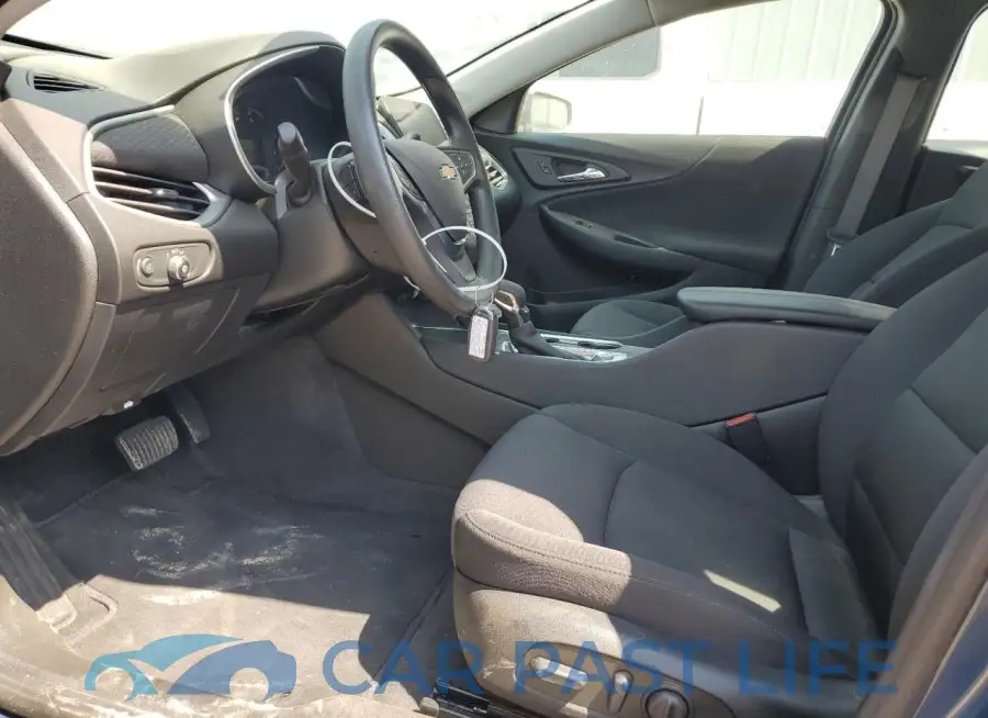 1G1ZD5ST9RF165676# 7