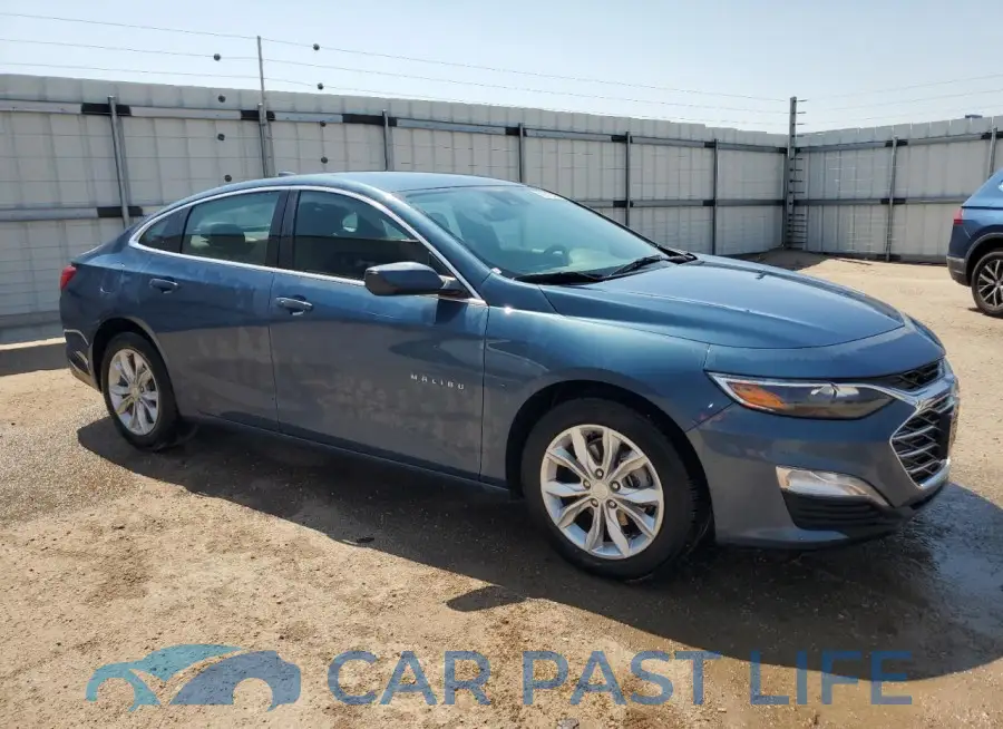 1G1ZD5ST9RF165676# 4
