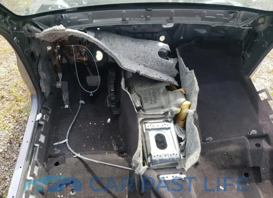 JN1BV7AR0FM417042# 8