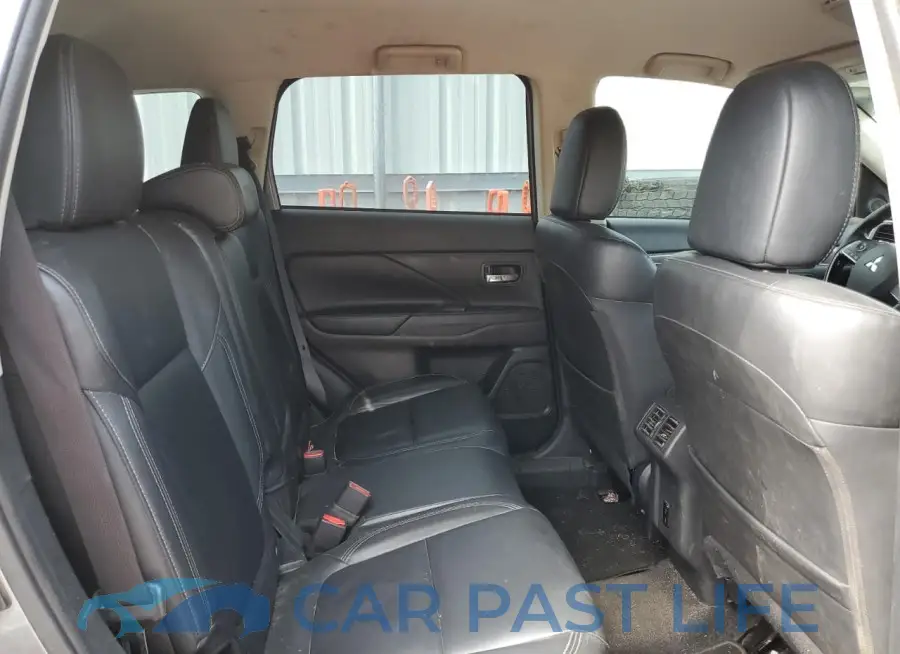 JA4AD3A35LZ019642# 11