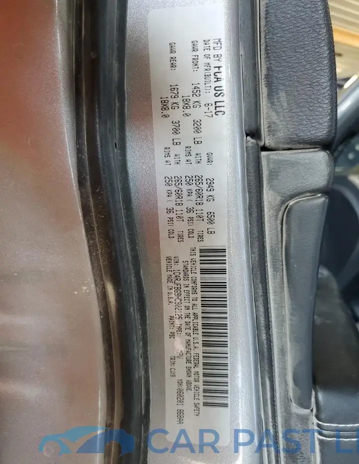 1C4RJFBG9HC902125# 13