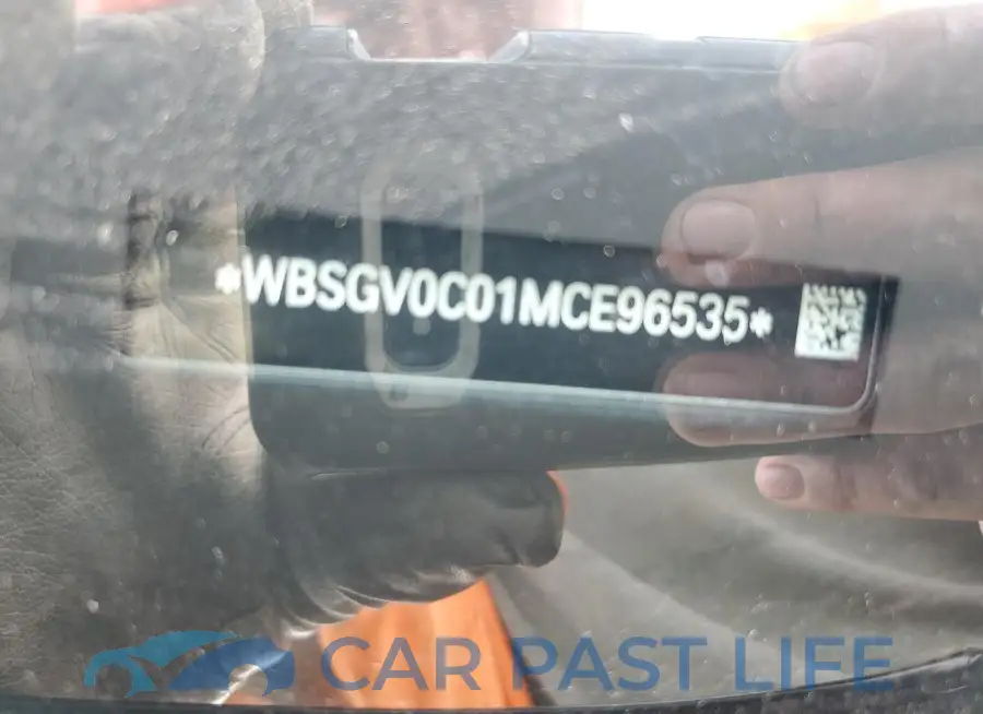 WBSGV0C01MCE96535# 12