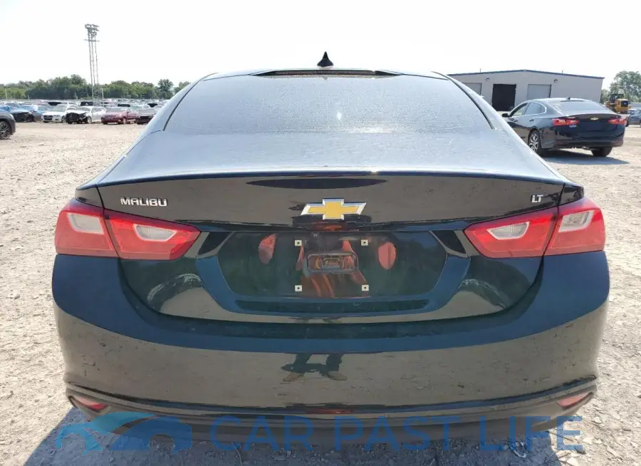1G1ZD5ST2PF158372# 6