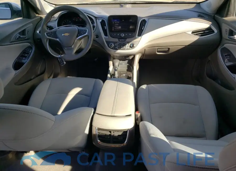 1G1ZD5ST6NF133696# 8