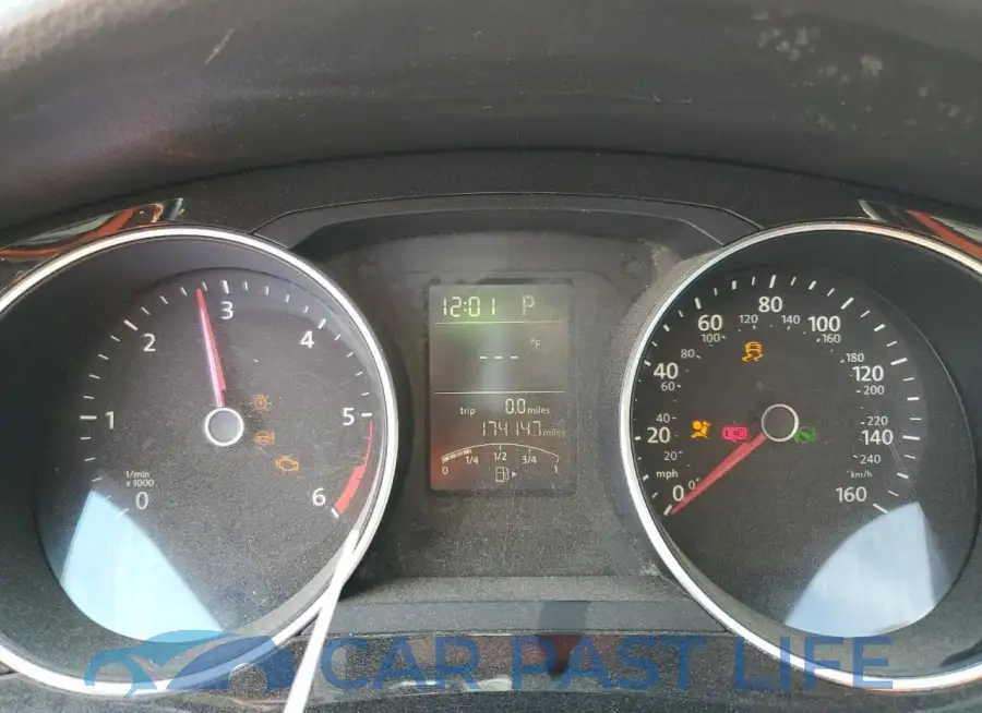 3VWLA7AJ1FM238811# 9