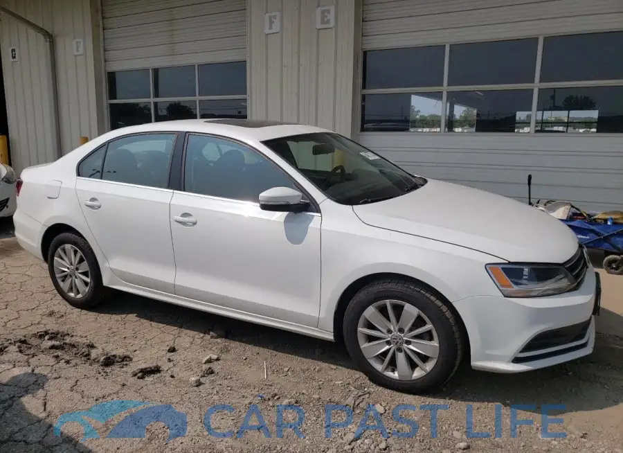 3VWD67AJ5GM309175# 4