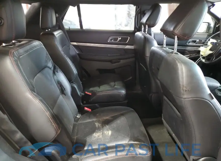 1FM5K8GT1JGA52675# 10