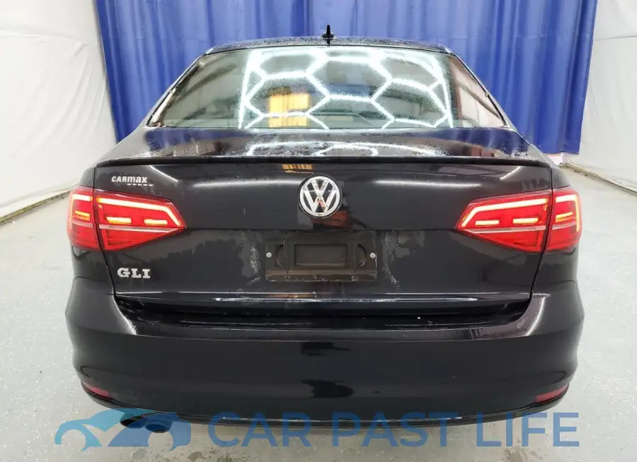 3VW4S7AJ2FM315879# 6