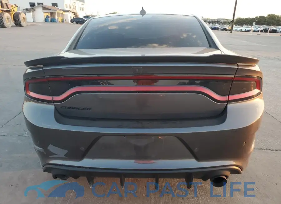 2C3CDXHG8KH512779# 6