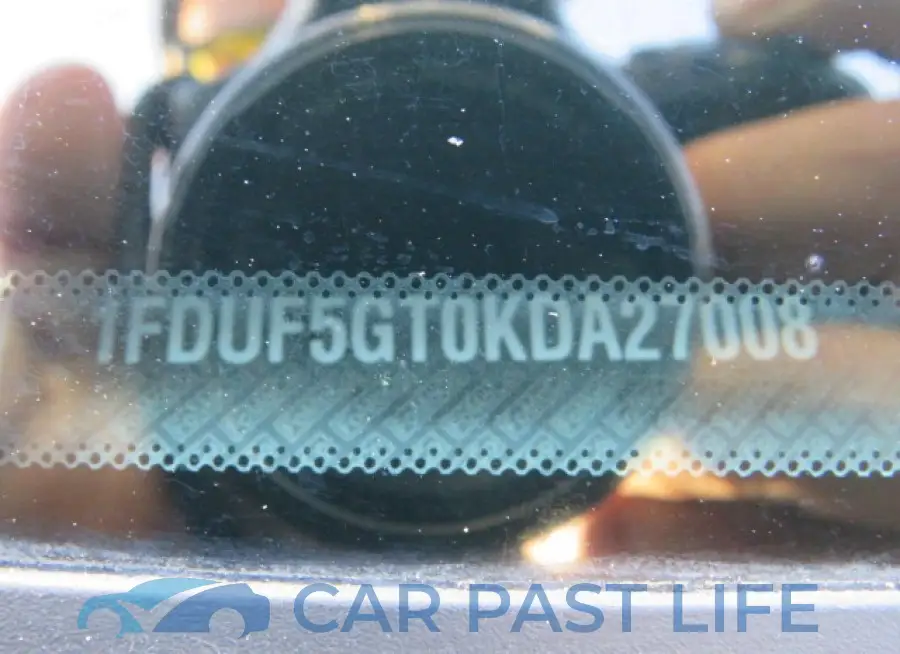 1FDUF5GT0KDA27008# 10