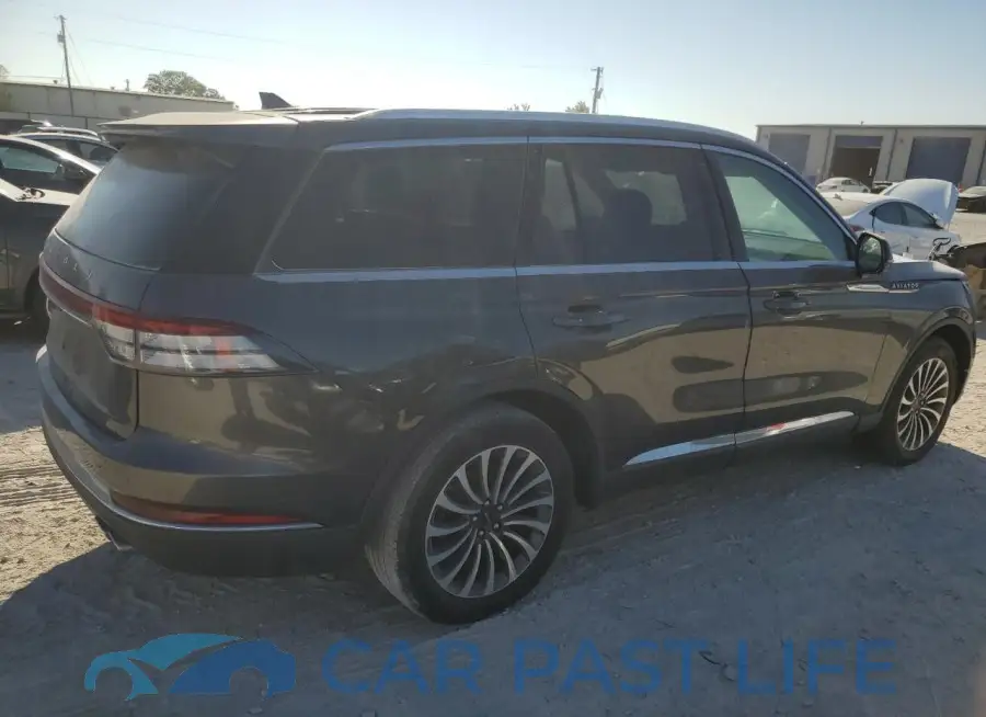 5LM5J7XC8LGL20215# 3