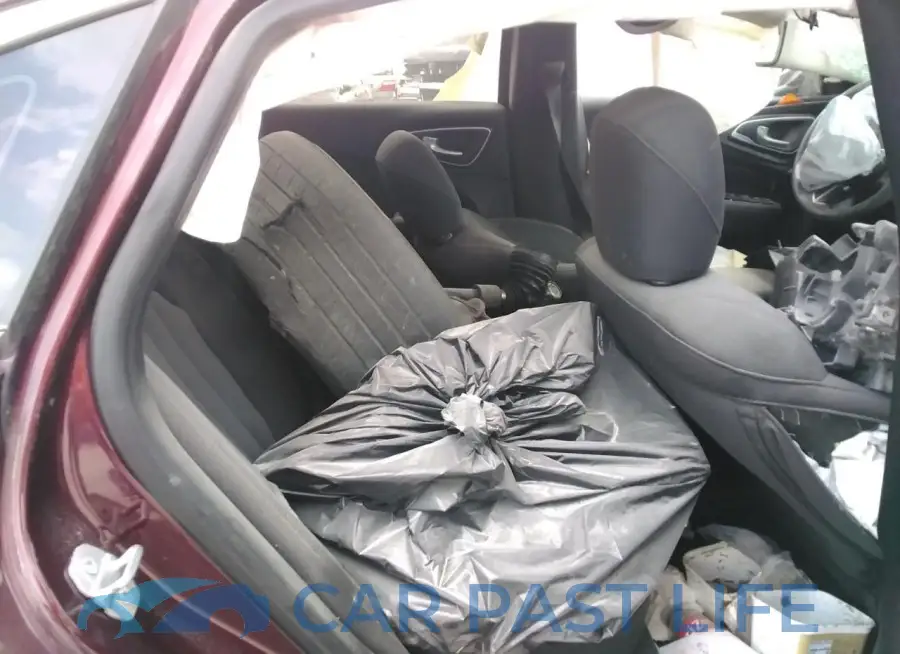 1C3CCCAB8FN686018# 11