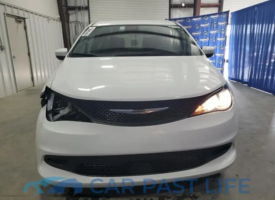 2C4RC1CG8PR551810# 5