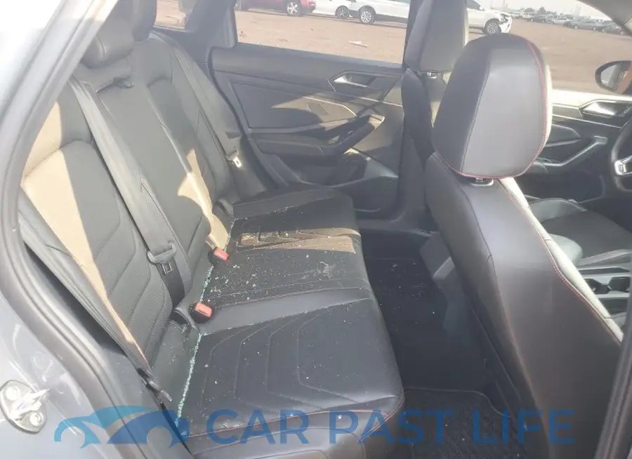 3VW5T7BU2KM166863# 10