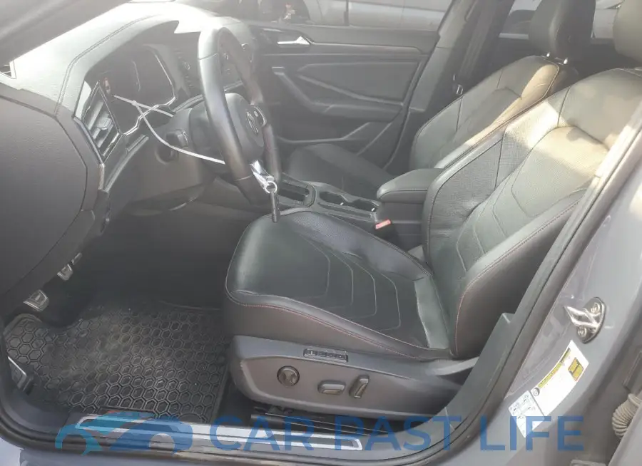 3VW5T7BU2KM166863# 7