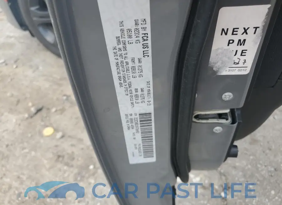 2C3CDXBG1KH700052# 12