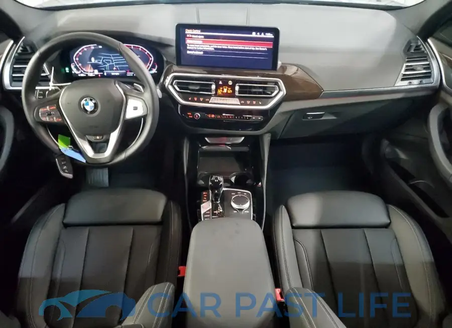 5UX33DT05R9V05921# 8