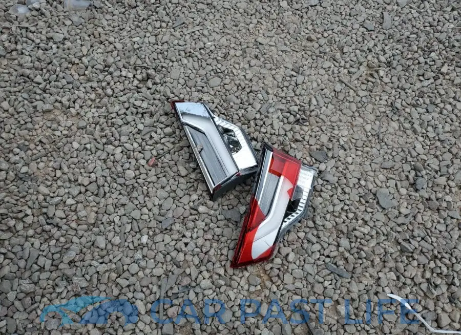 5TDJZRFH9KS600589# 13
