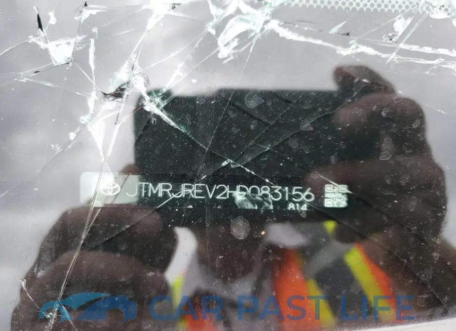 JTMRJREV2HD083156# 14