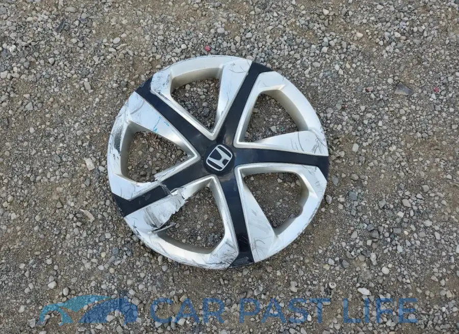 2HGFC2E55JH003833# 12
